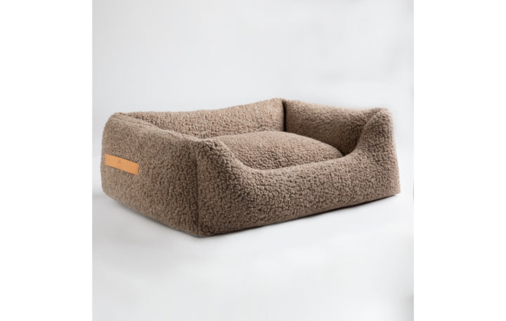 Henri Bouclé Wool Dog Bed